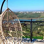 Orion Palace Boutique *