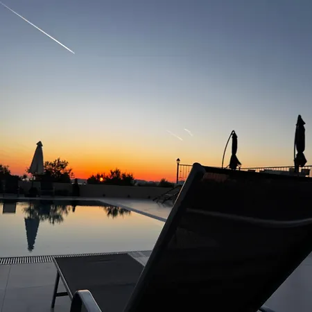 Orion Palace Boutique Hotel *