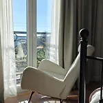 Orion Palace Boutique Hotel *