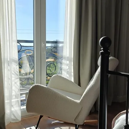 Orion Palace Boutique Hotel *