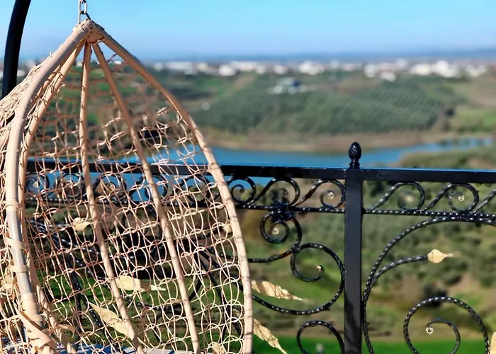 Orion Palace Boutique *