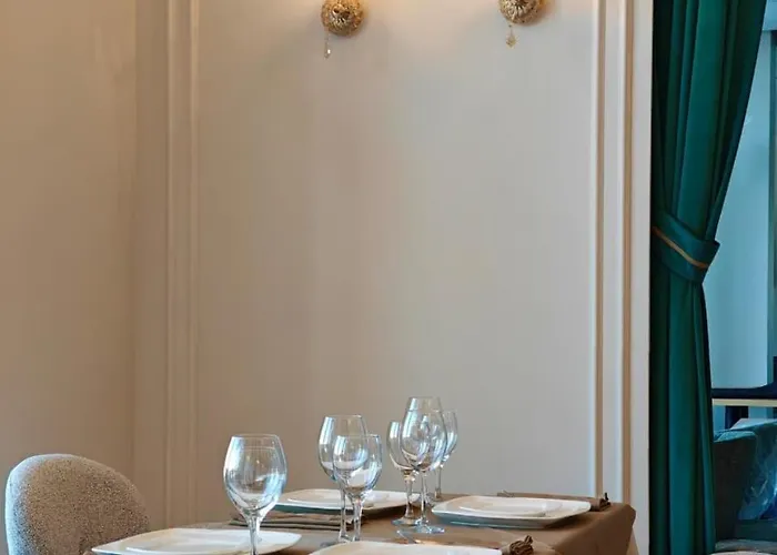 Orion Palace Boutique