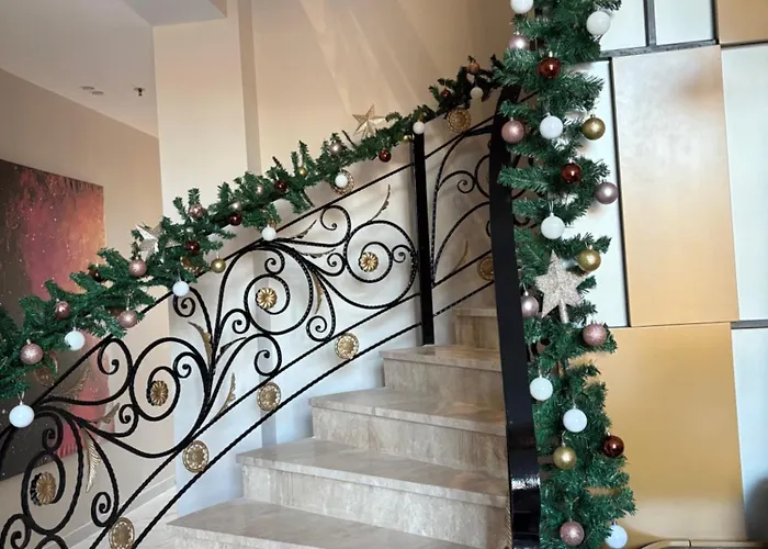 Orion Palace Boutique *